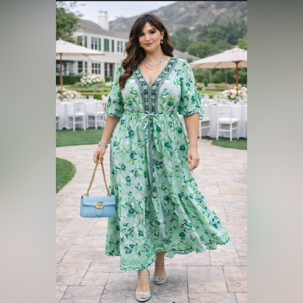 NWT Bloomchic Bohemian Floral Green Maxi Dress with ties 2X 🌹RARE BC BAG  05